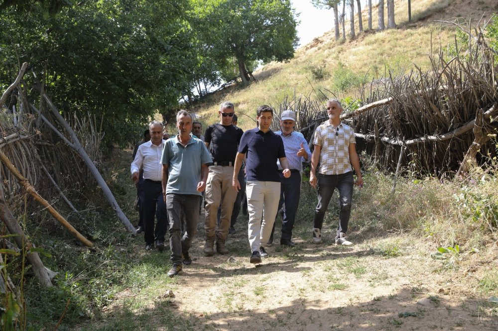 KAYMAKAM GÜZEL SARMAKAYA  KÖYÜNÜ ZİYARET ETTİ
