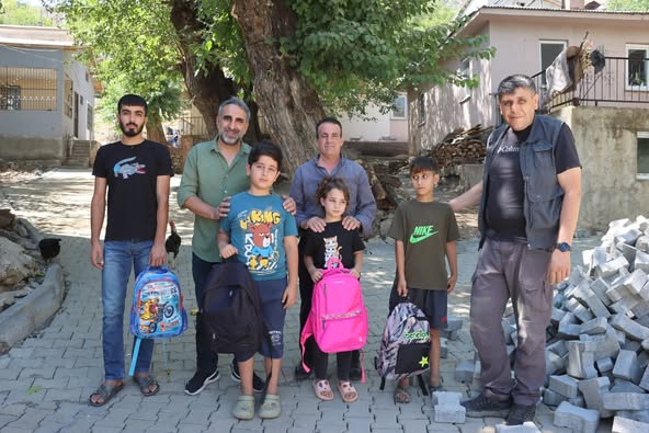 GİBS DER ÖGRENCİLERE KIRTASİYE DESTEGİ SAĞLADI