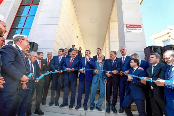 ABDURRAHİM ÖZGE CAMİ`NİN AÇILIŞ TÖRENİ GERÇEKLEŞTİRİLDİ