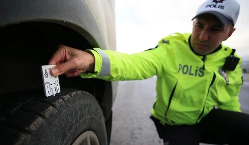 ZORUNLU KIŞ LASTİĞİ UYGULAMASI BAŞLADI