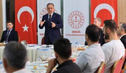 VALİ USTA  EGİTİMDE BÜYÜK HAMLE BAŞLADI