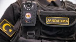 BİNGÖL`DE JANDARAMA PERSONELİNE YAKA KAMERASI TAKILDI