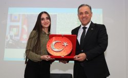 VALİ USTA KARİYER GÜNLERİ`NDE GENÇLERLE BULUŞTU