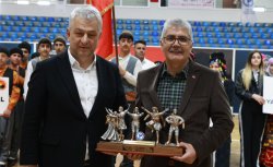 HALAYLAR TÜRKİYE FİNALLERİ İÇİN